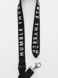 Bold Threads 23 Bold Threads -Bold Threads close up 7329998e 0188 4337 9b5a 675b7b880084